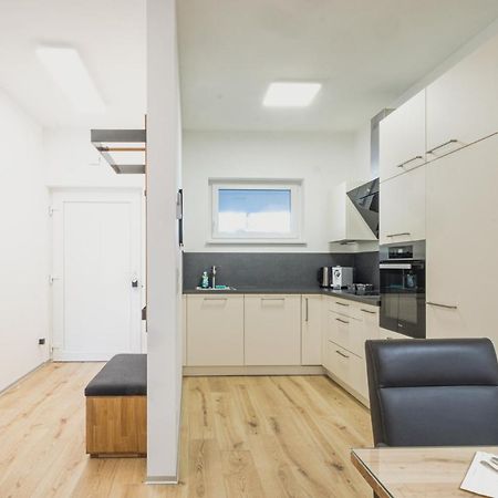 Deluxe Apartment Graz Esterno foto