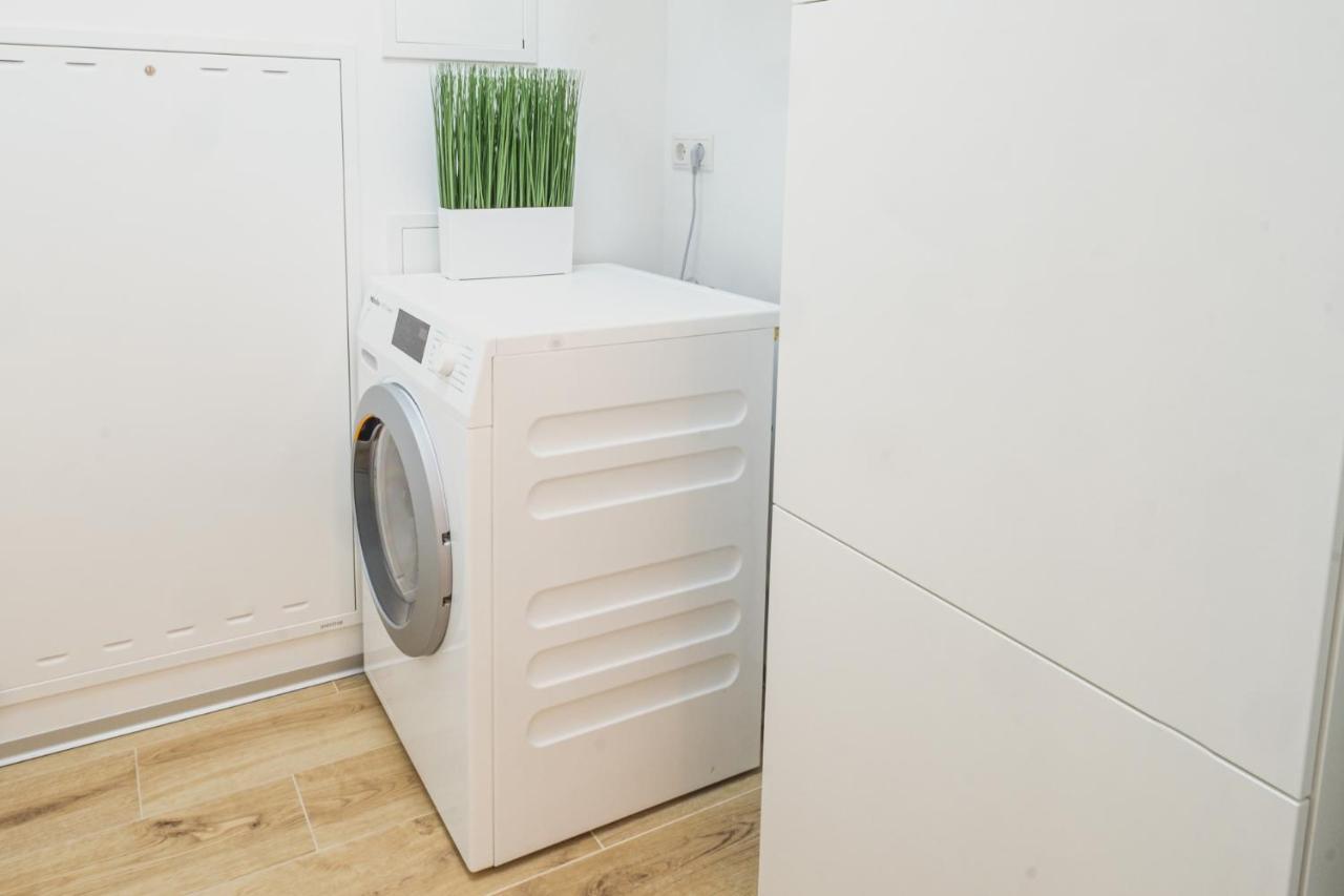 Deluxe Apartment Graz Esterno foto